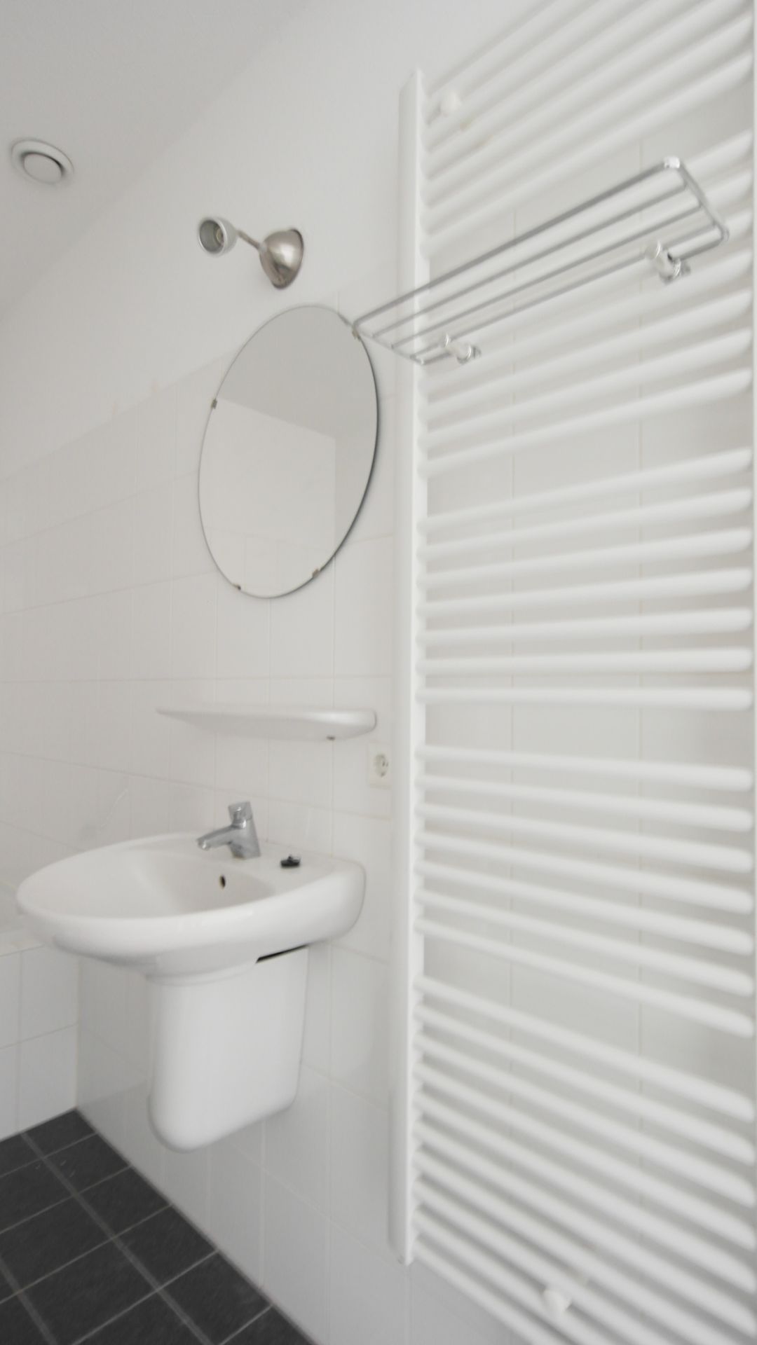 Foto 16 van Brederodelaan 12