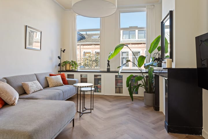 Photo 2 of Staalstraat 31