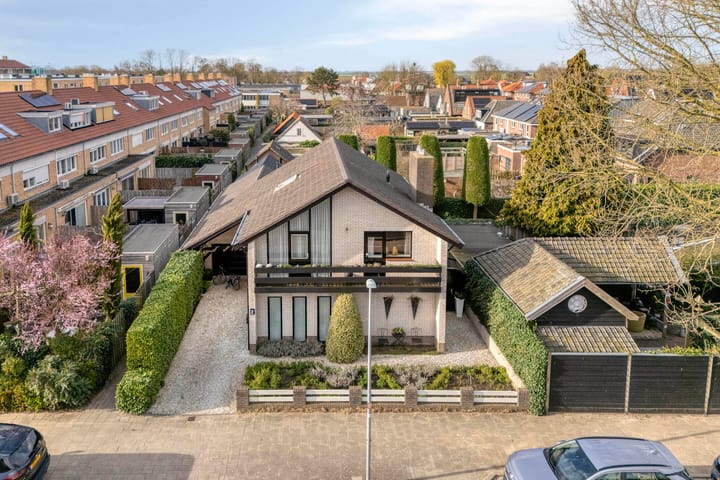 Vrijstaande woning te koop: Ridderstraat 2, Woerden