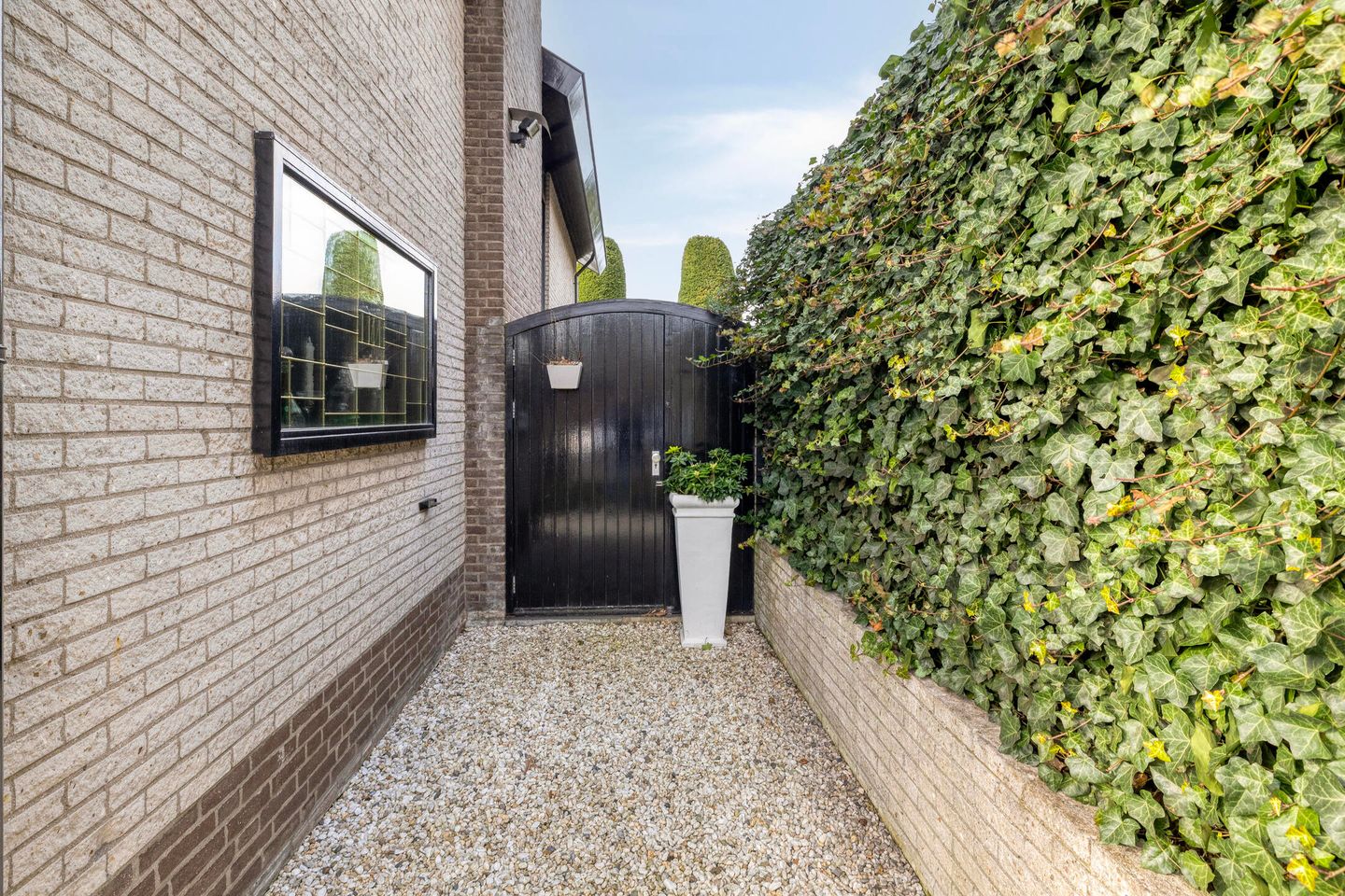 Photo 10 of Ridderstraat 2