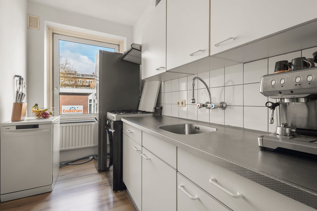 Foto 13 van Buskenblaserstraat 42-1