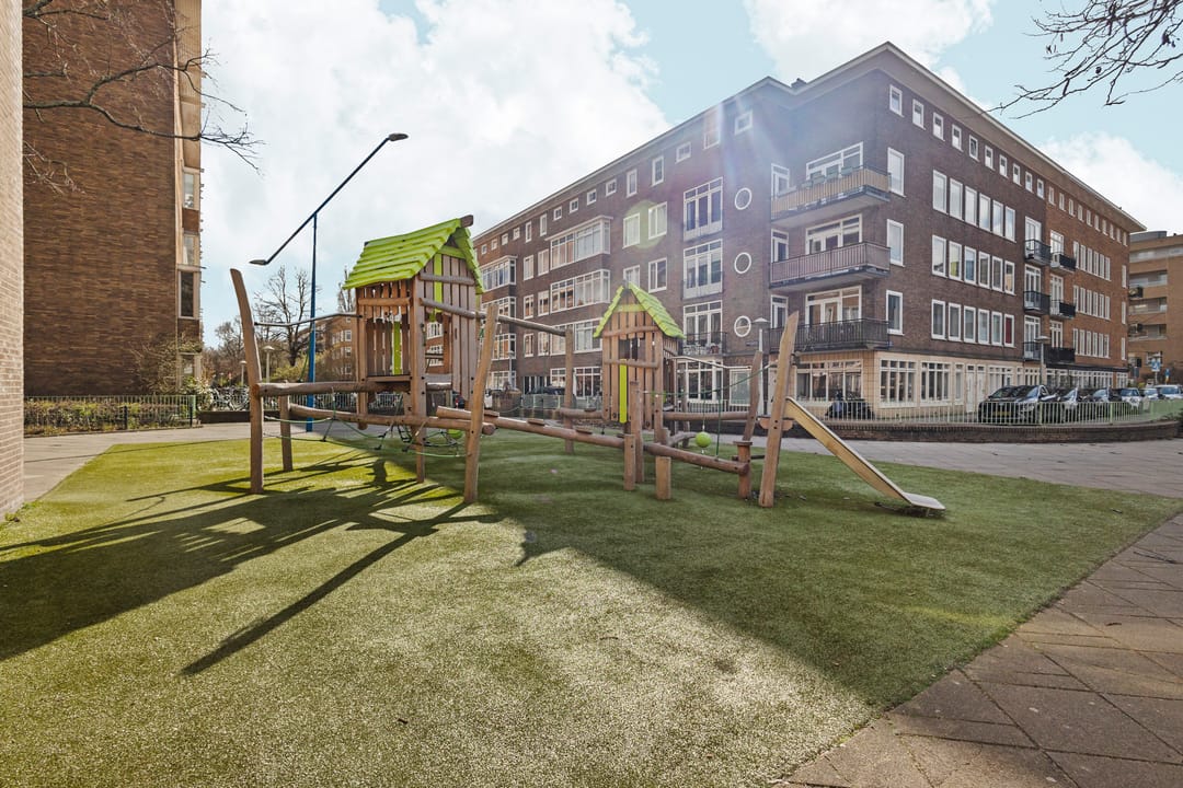 Foto 23 van Buskenblaserstraat 42-1