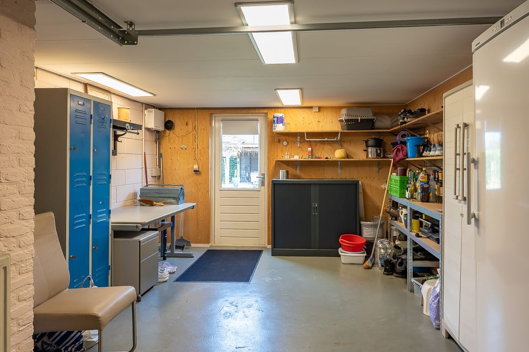Spacious semi-detached house with garage and large backyard in Vorden — 18