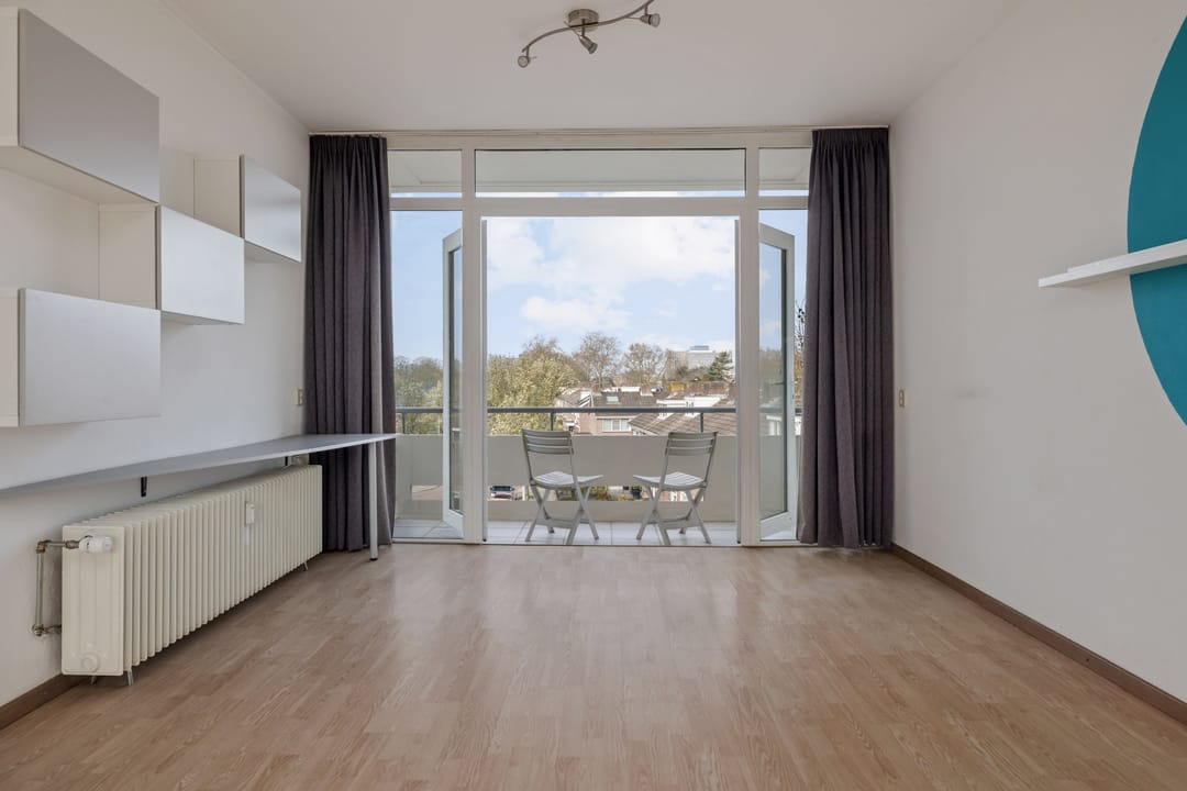 3-Room Apartment with Two Balconies and Storage in Generalenbuurt, Eindhoven — 19