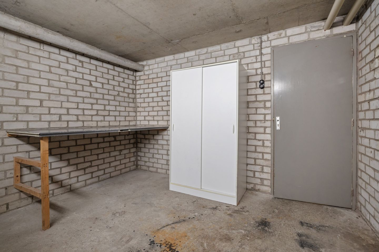 3-Room Apartment with Two Balconies and Storage in Generalenbuurt, Eindhoven — 38