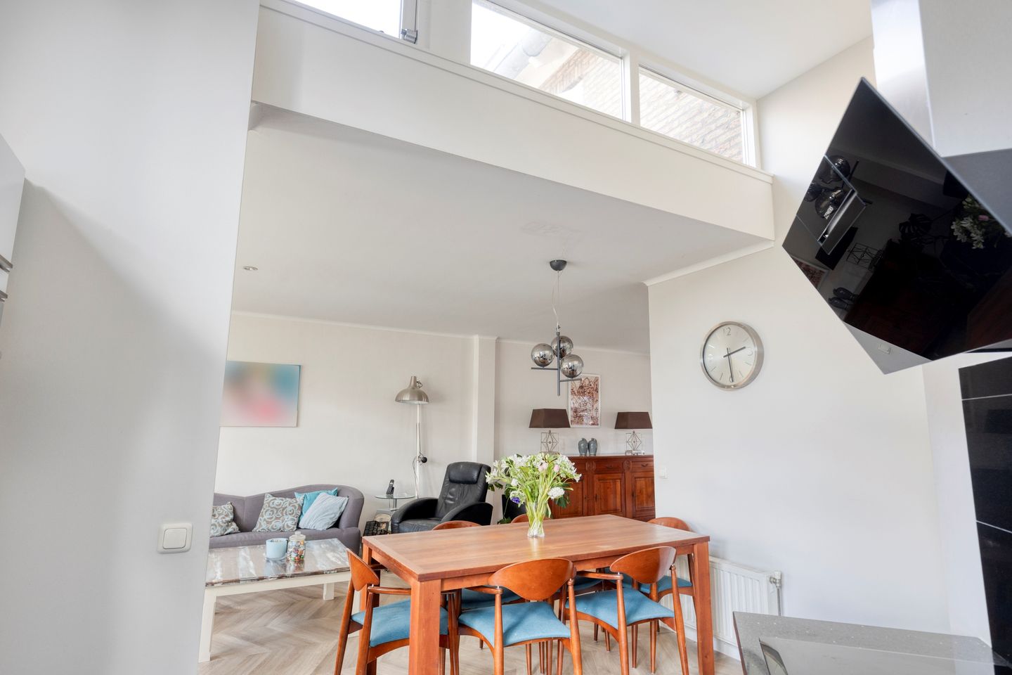 Spacious semi-detached family home with pool in Veenendaal — 19