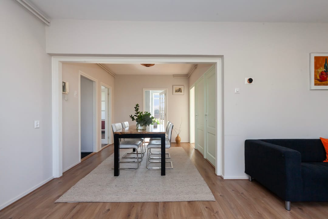 Ready to move in apartment with magnificent view — 12