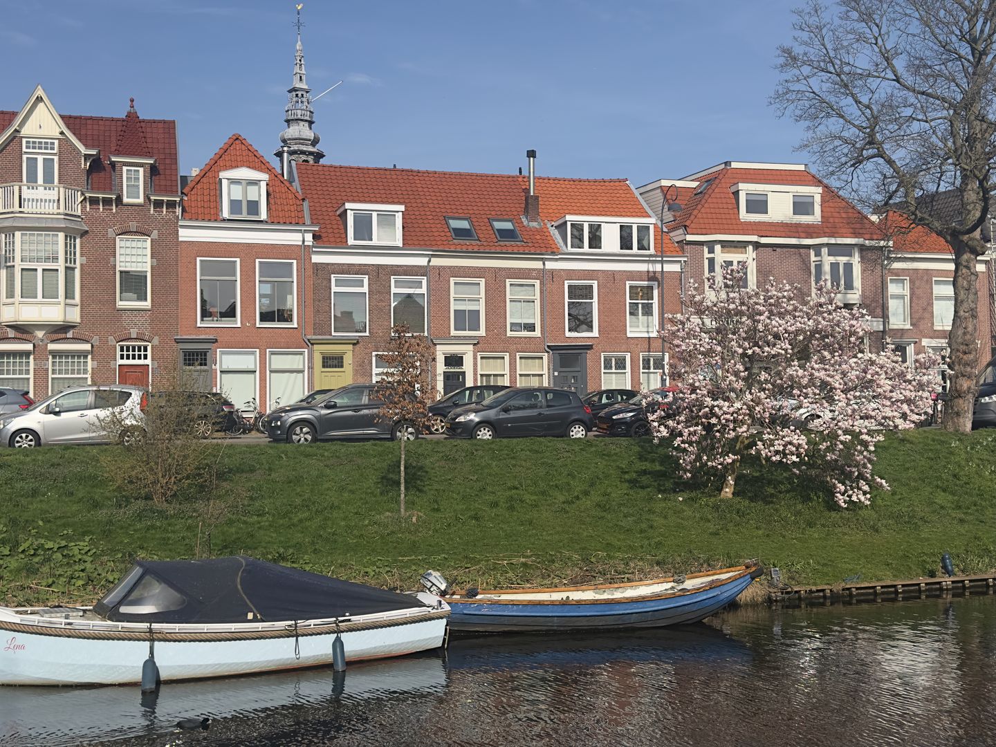 Photo 1 of Raamvest 27