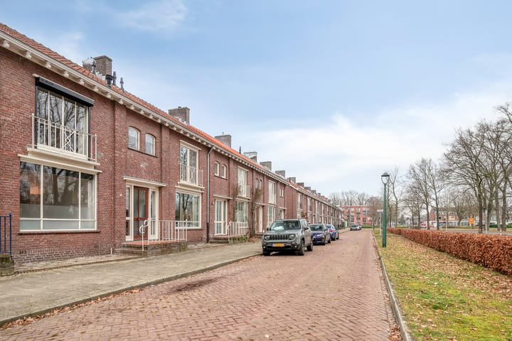 Photo 5 of Roostenlaan 276