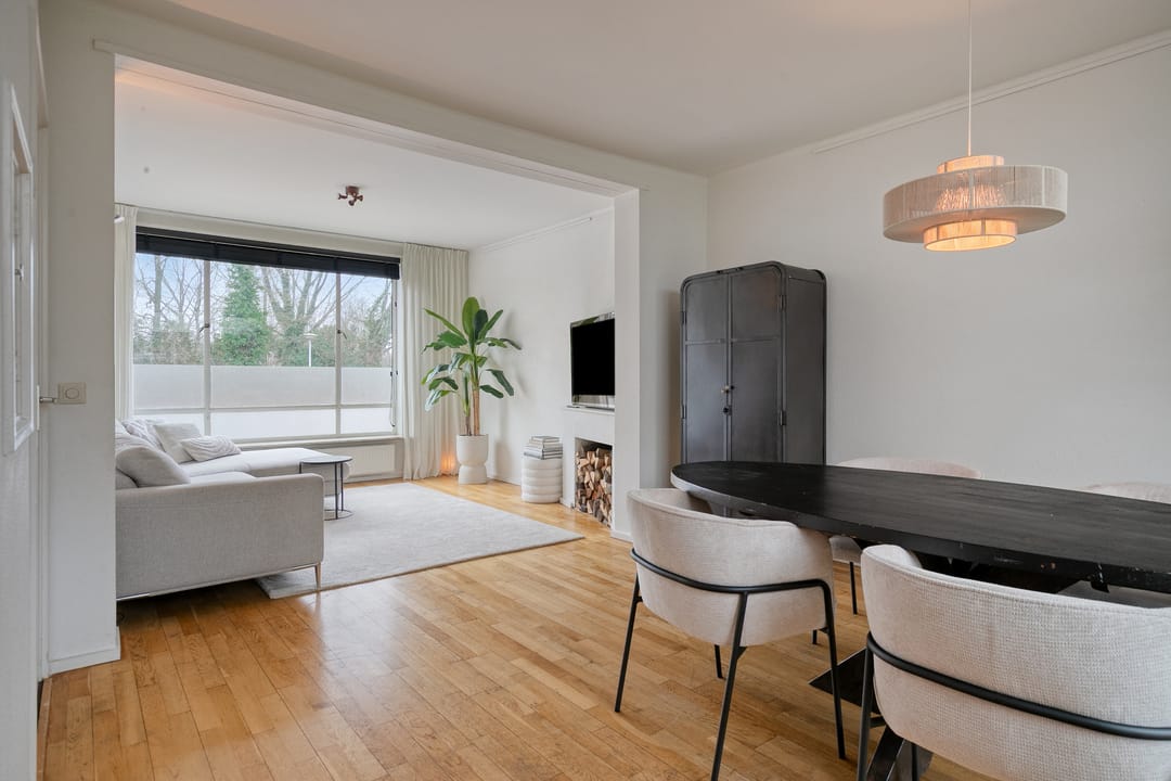 Spacious terraced house with four bedrooms in Eindhoven Eikenburg — 15