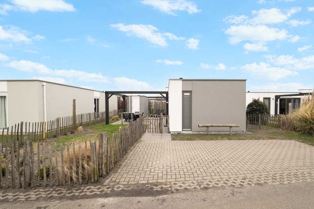 Foto 2 van Voorweg 5-AH57