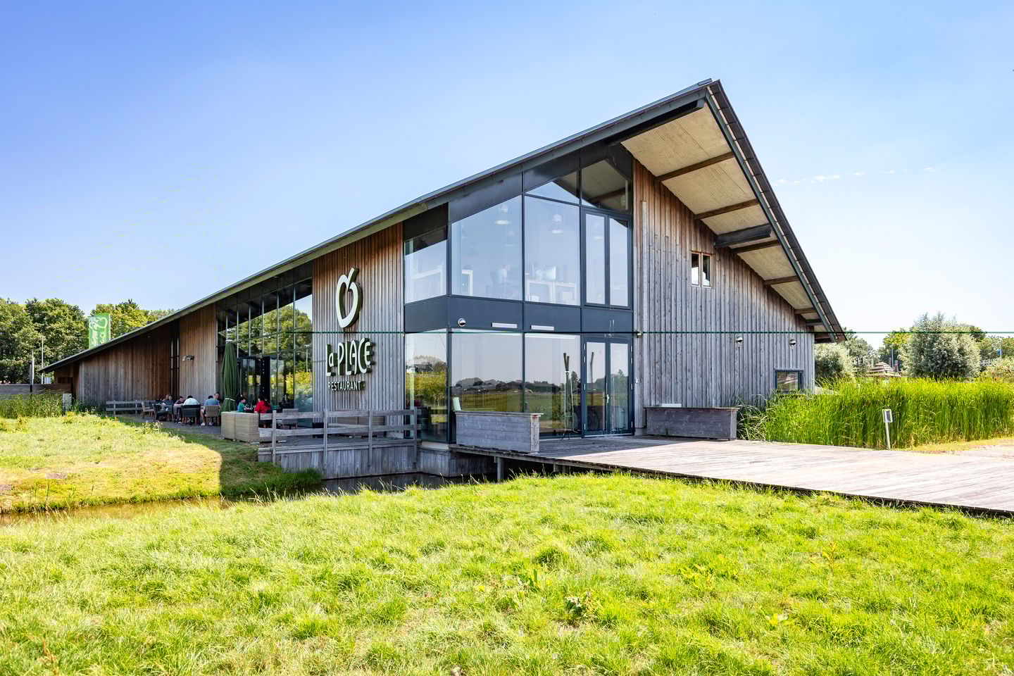 View photo 2 of Groene Hartplein 2-B