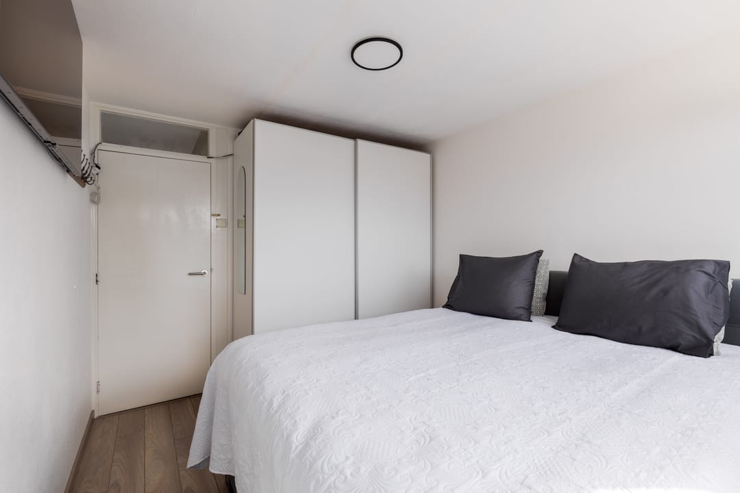 Photo 17 of Mathijsenstraat 54