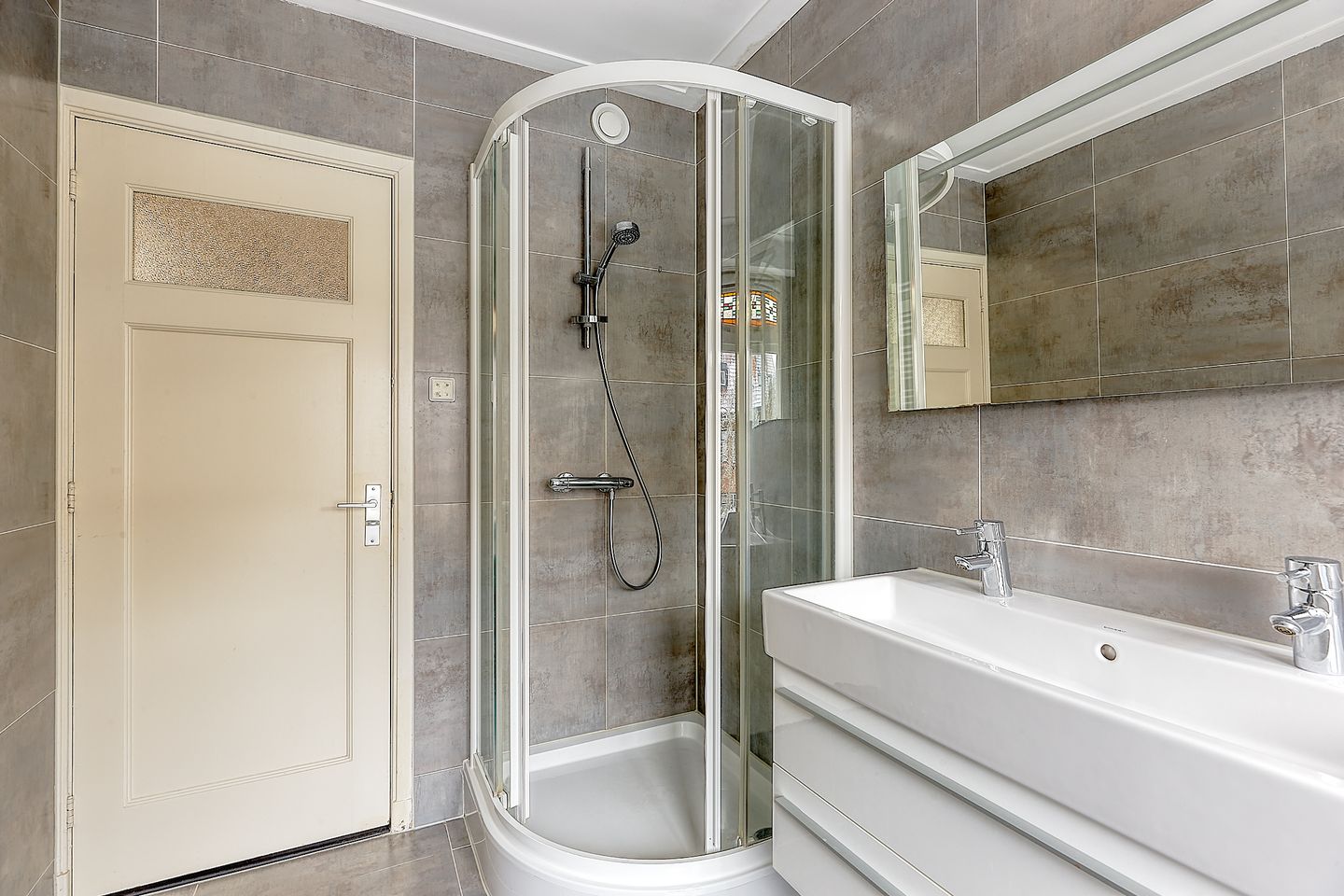 Foto 25 van Thorbeckestraat 74