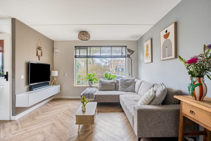 Photo 2 of Doornappel 2