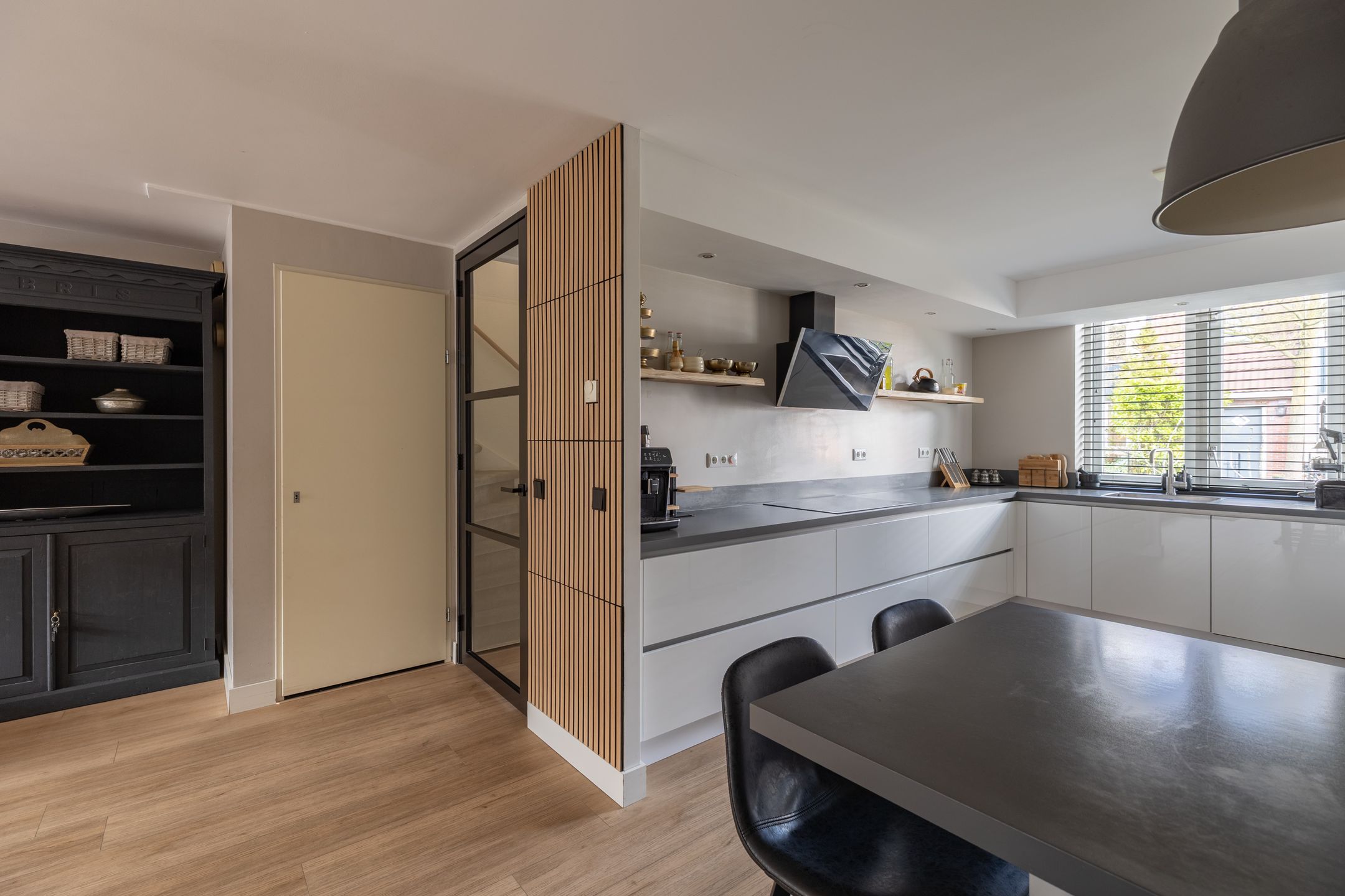 Foto 9 van Fie Carelsentuin 11