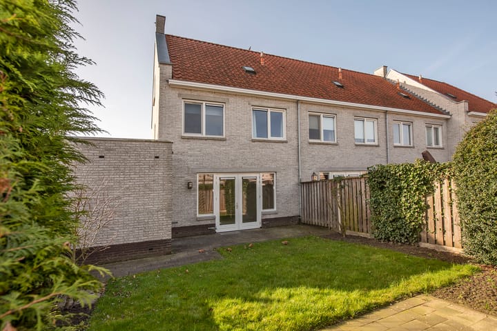 Foto 4 van Rozenhof 86