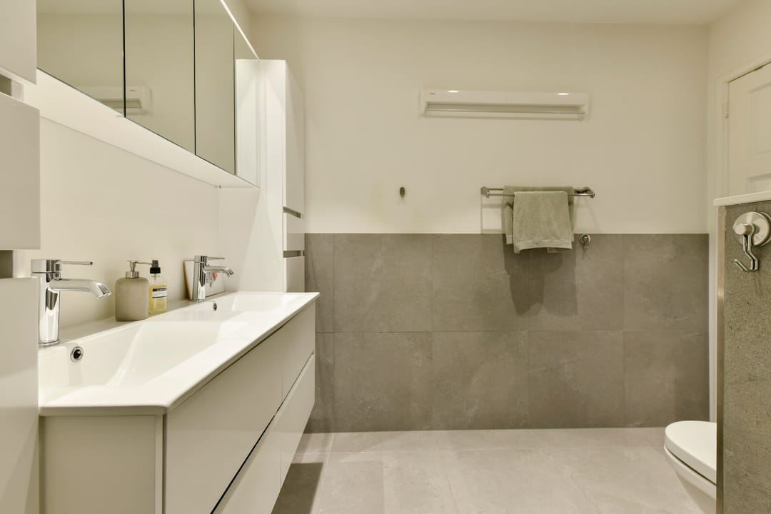 Photo 16 of Van Tuyll van Serooskerkenweg 59-H