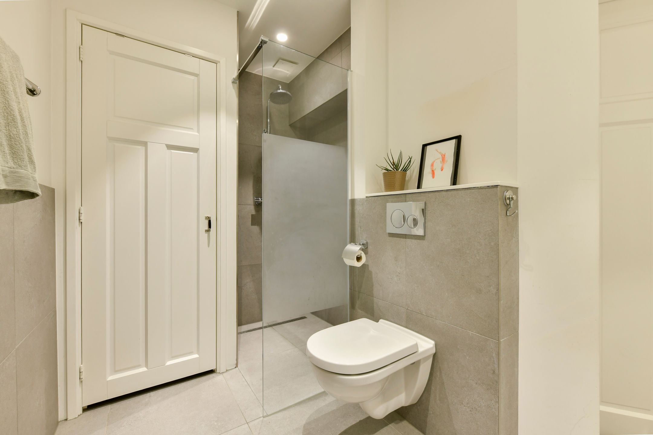 Photo 15 of Van Tuyll van Serooskerkenweg 59-H