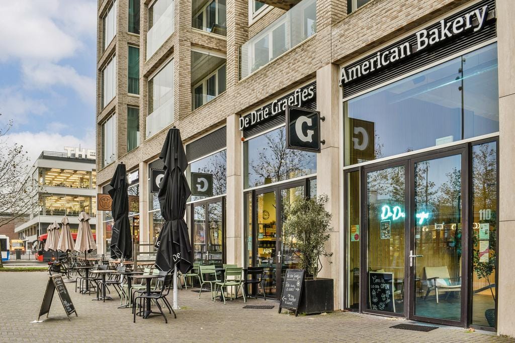 Photo 24 of Van Tuyll van Serooskerkenweg 59-H