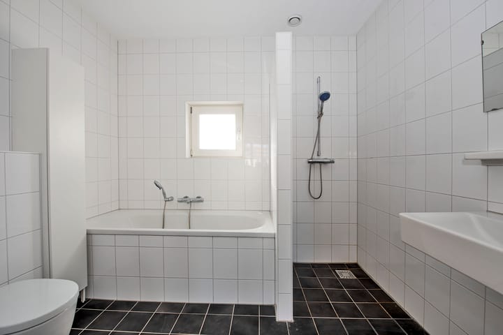 Foto 2 van Rozenhof 92