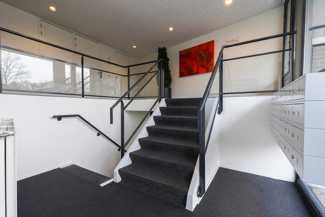 Spacious Ground Floor Apartment with Terrace at Gotenpark, Tilburg — 31