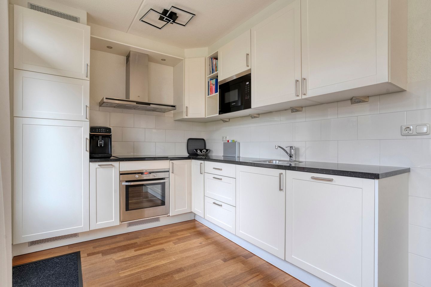 Photo 14 of Wijnmanlaan 18