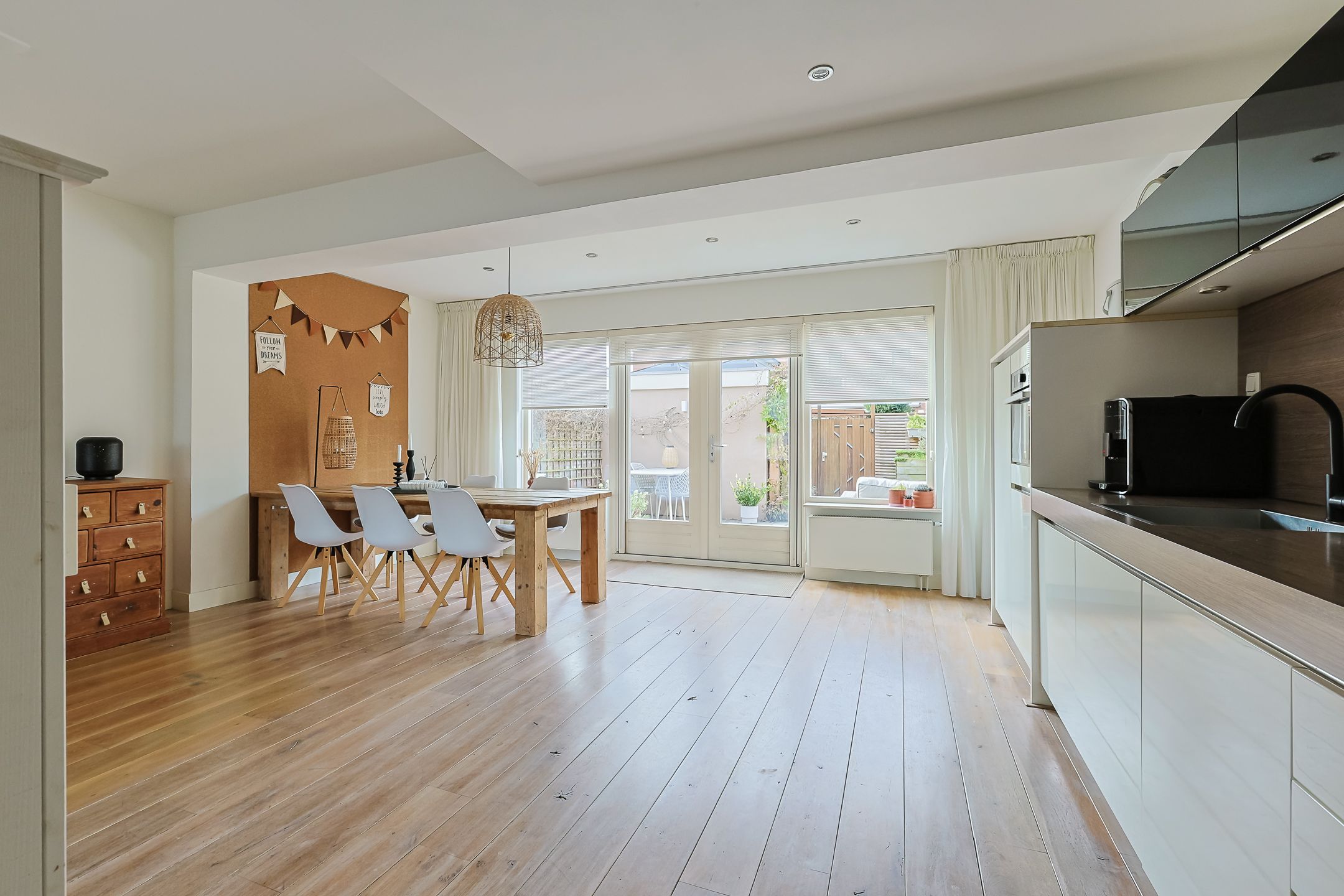 Foto 6 van van Poelgeestlaan 10