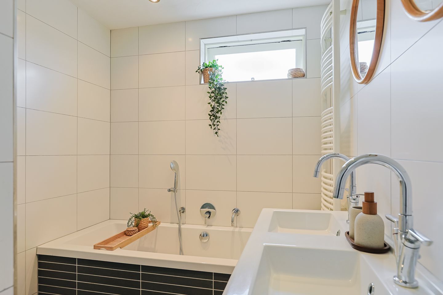 Foto 29 van van Poelgeestlaan 10