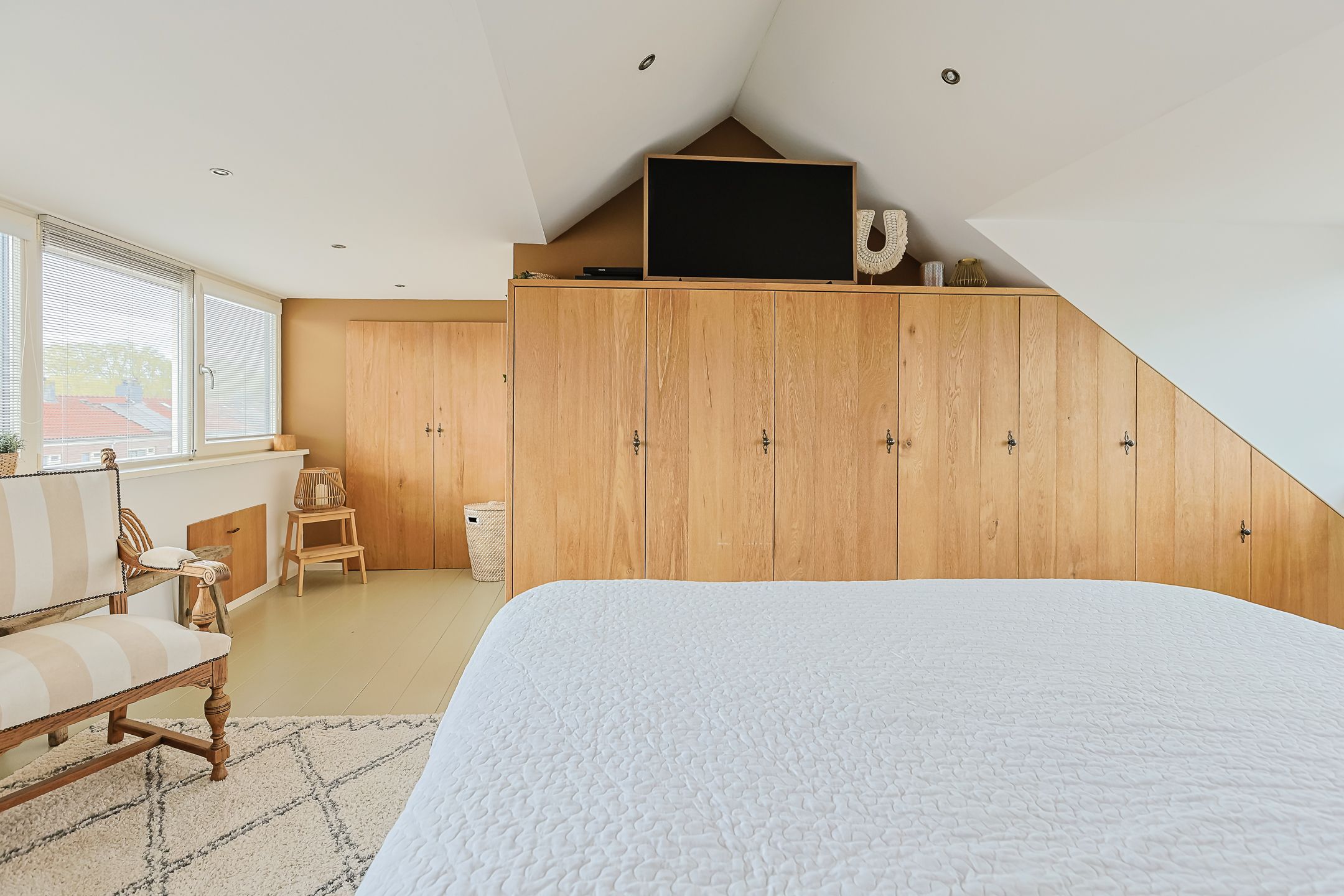 Foto 36 van van Poelgeestlaan 10