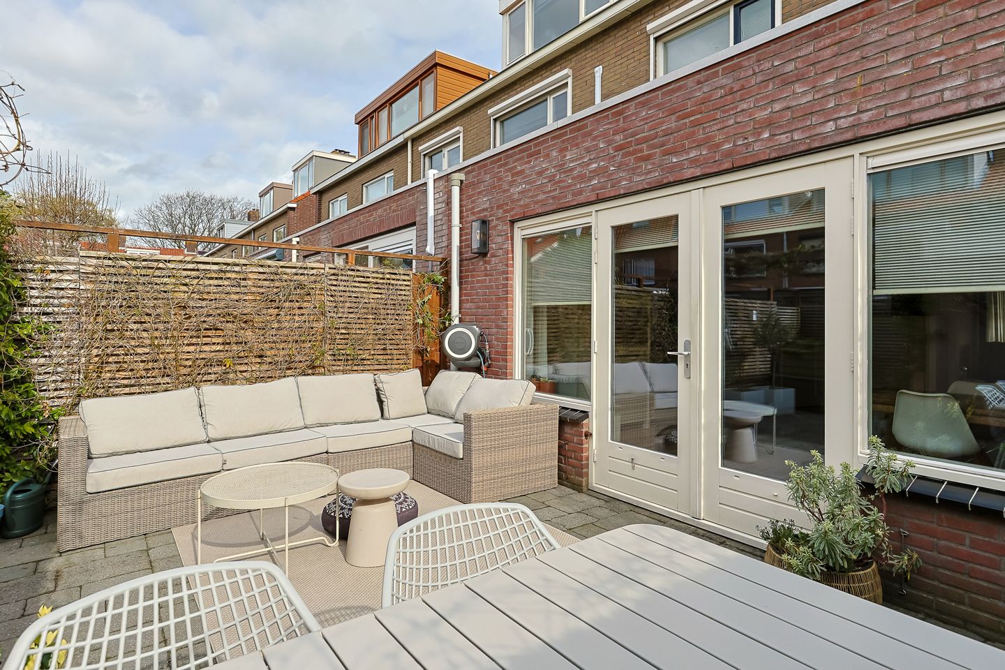 Foto 40 van van Poelgeestlaan 10