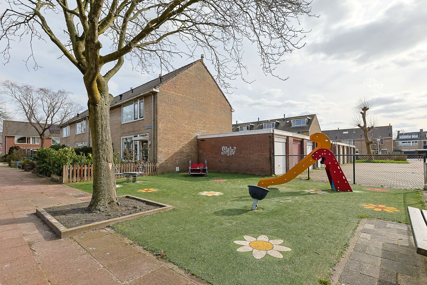 Foto 44 van van Poelgeestlaan 10