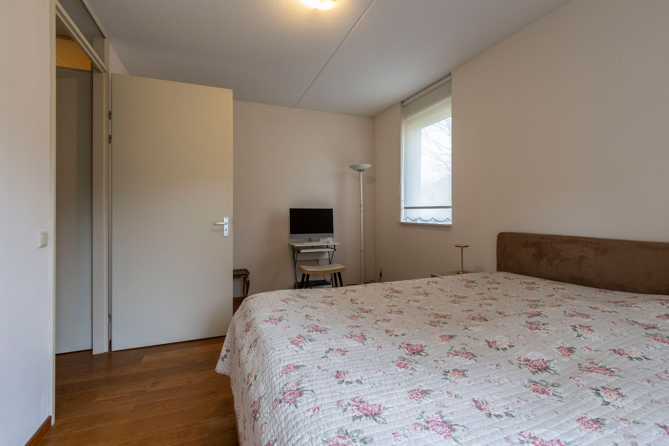 Photo 21 of Reinenstraat 2