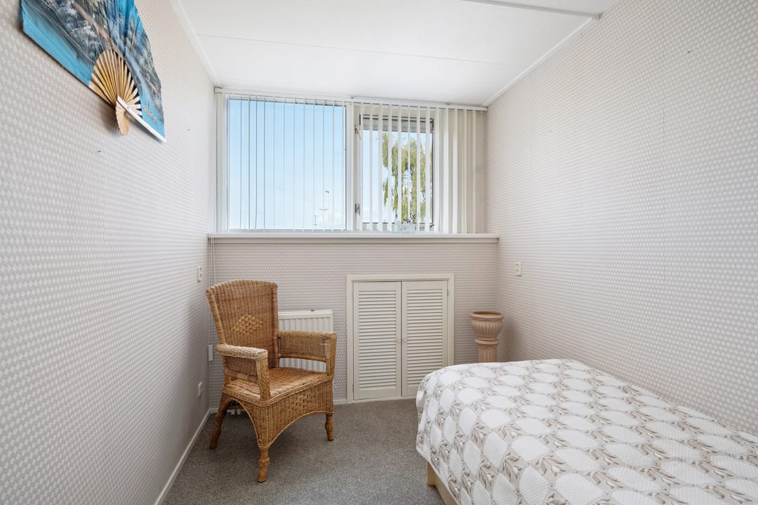 Foto 23 van Burg. Korstanjestraat 71