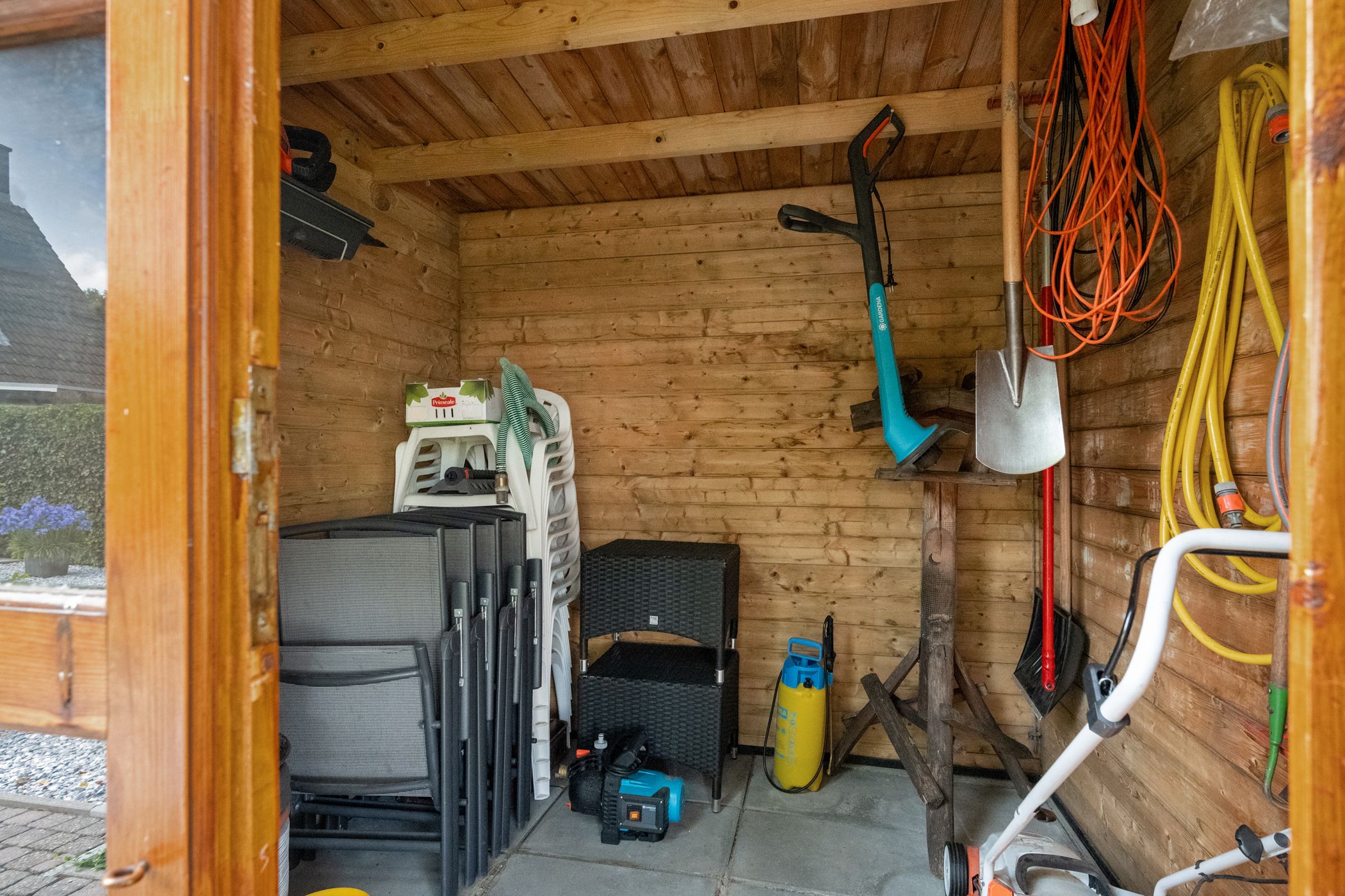 Foto 33 van Burg. Korstanjestraat 71