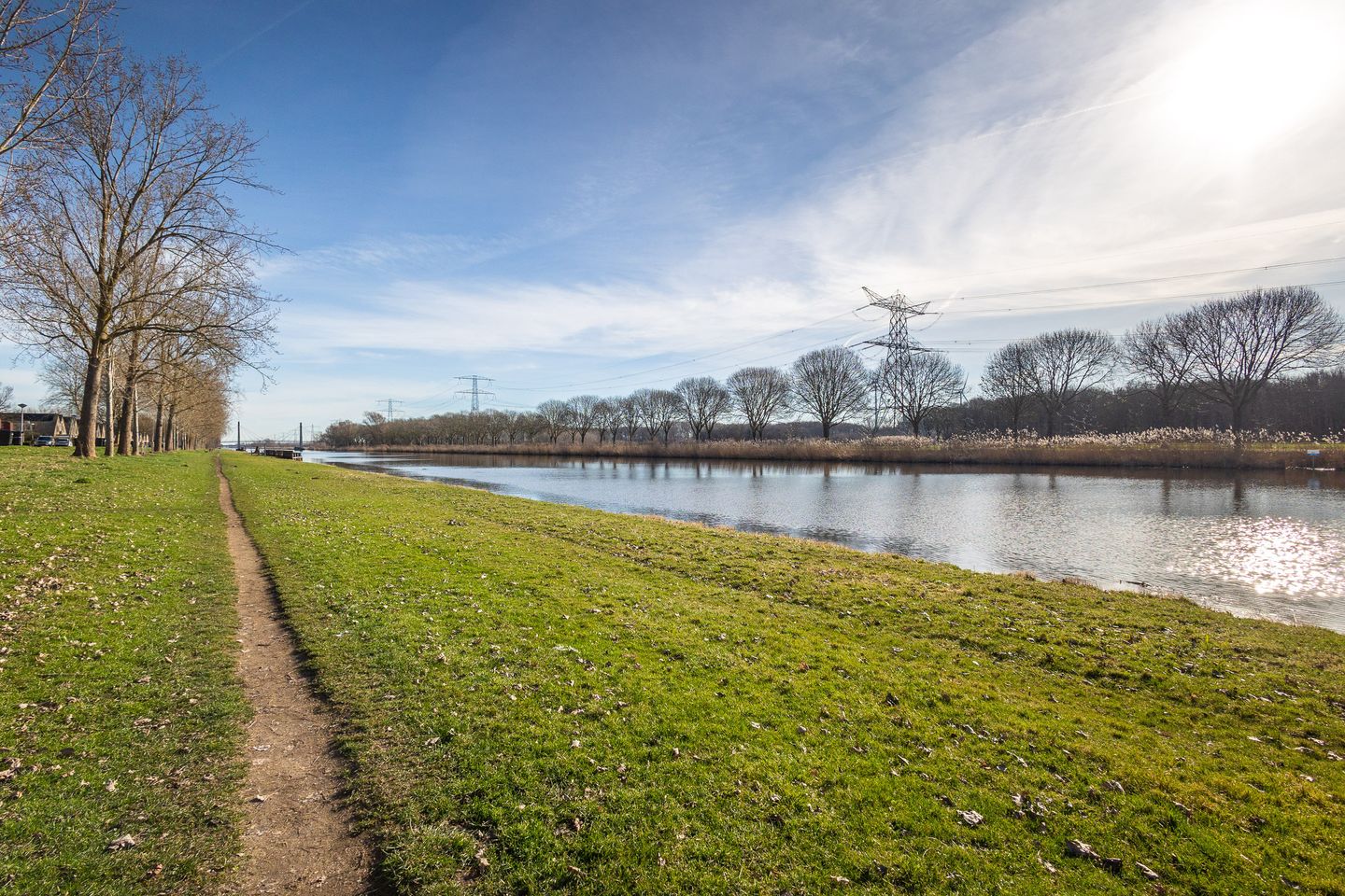 Foto 34 van Lotusbloemweg 34