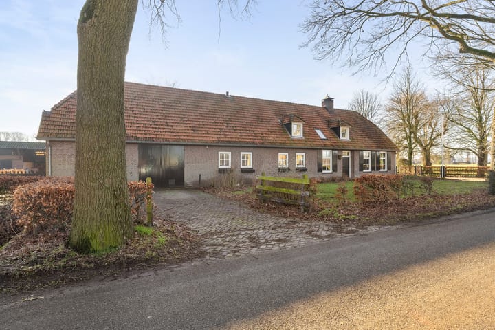 Photo 4 of Damianenweg 4