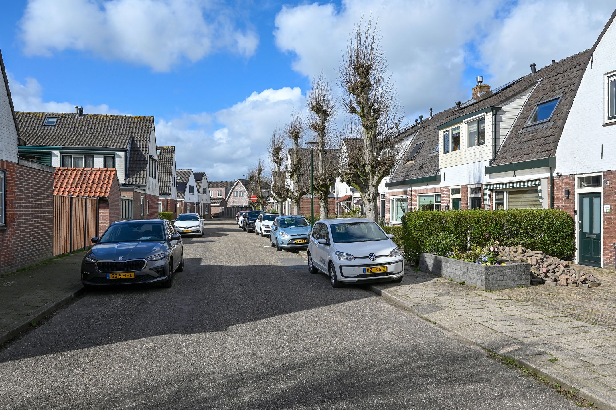 Photo 3 of Van Oldenbarneveltstraat 33