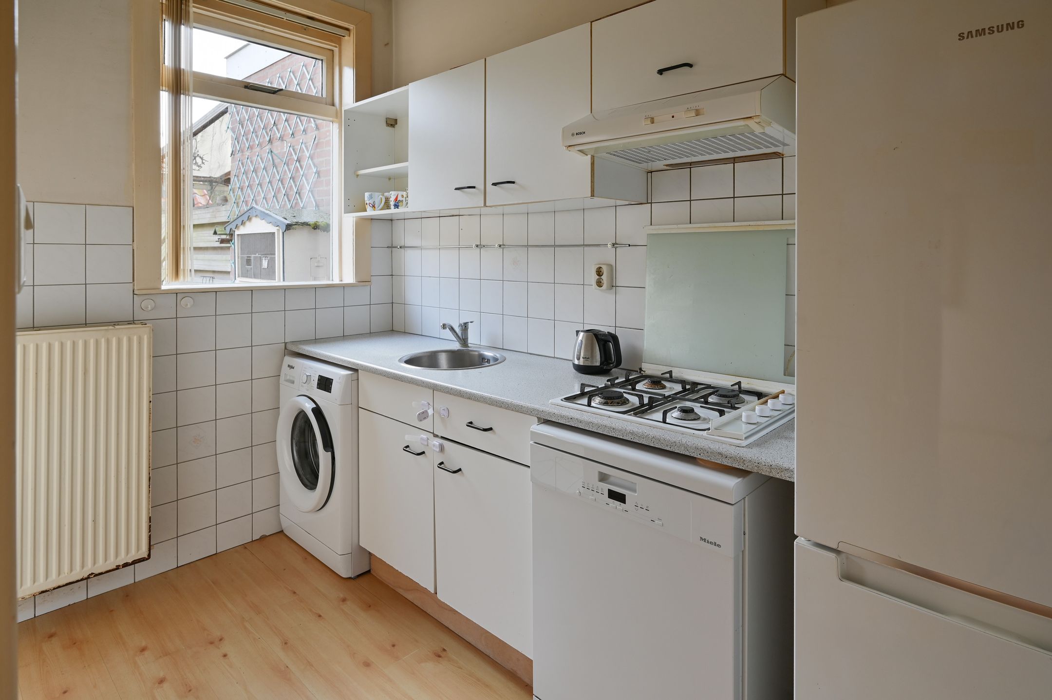 Photo 9 of Van Oldenbarneveltstraat 33