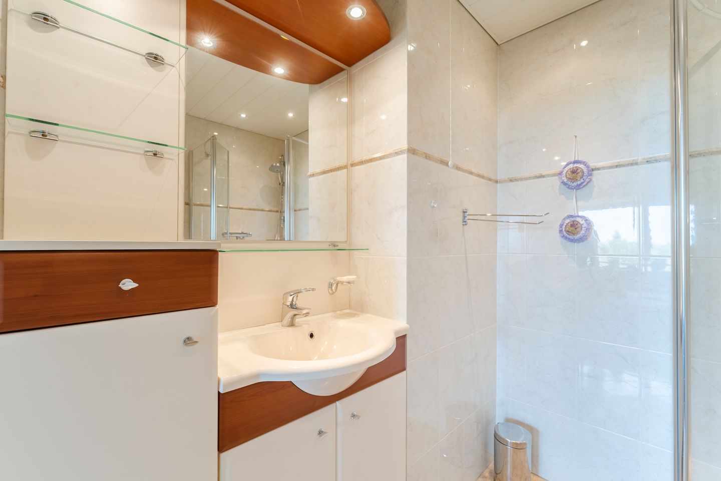 Foto 29 van Soerenseweg 125-98