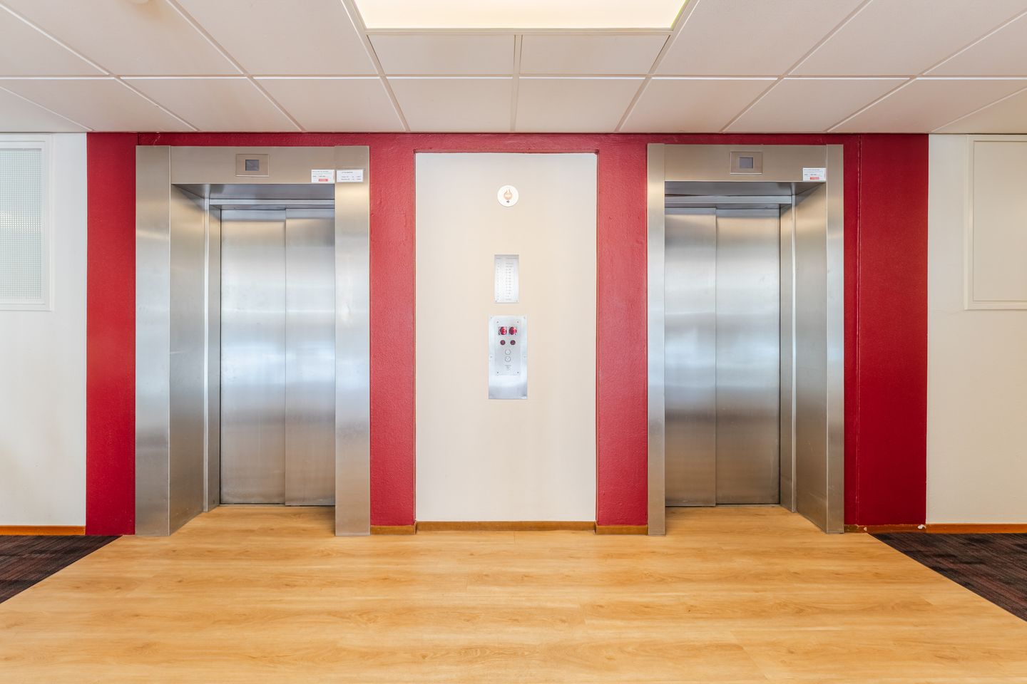 Foto 35 van Soerenseweg 125-98