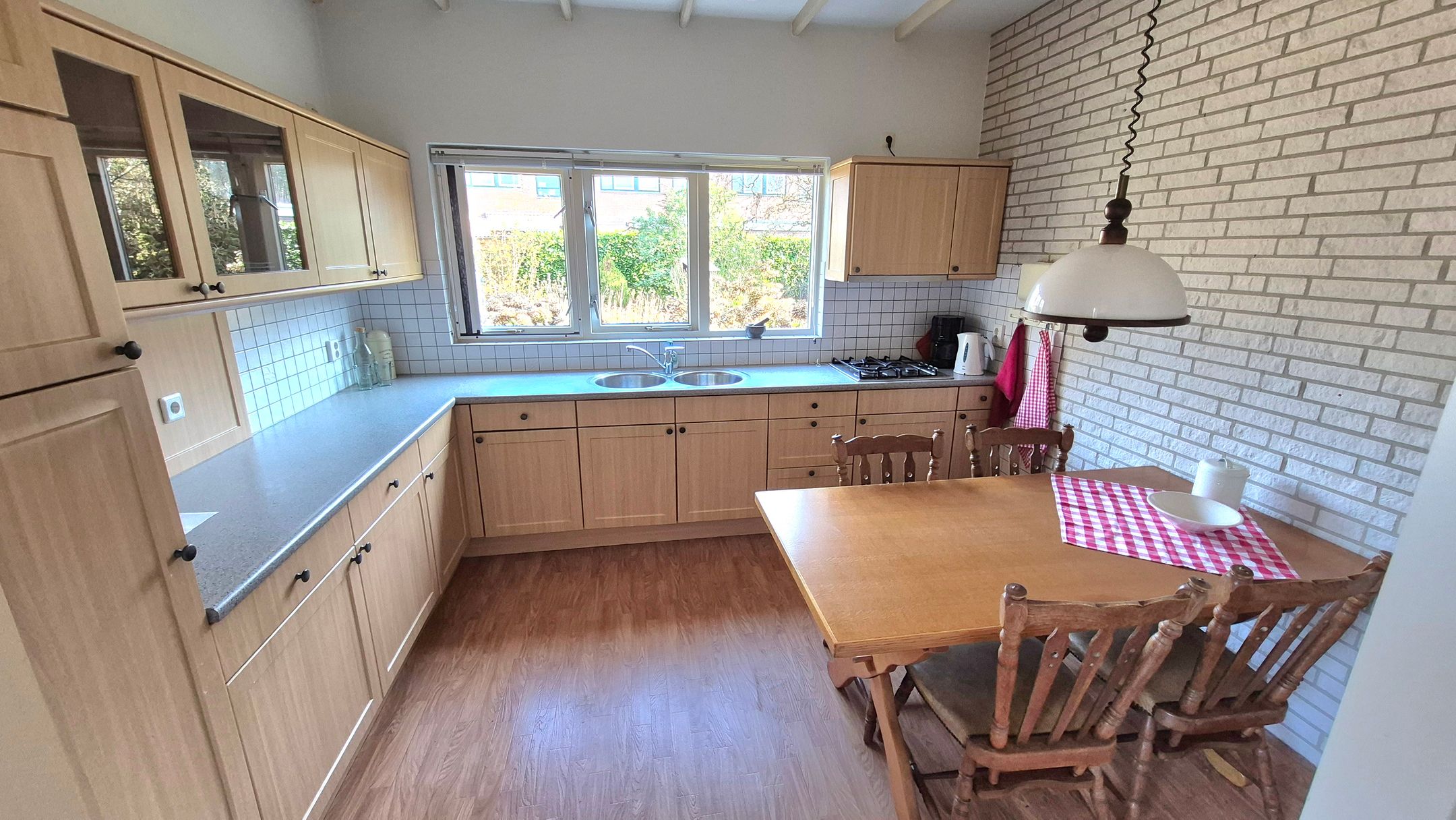 Foto 51 van Tusseler 144