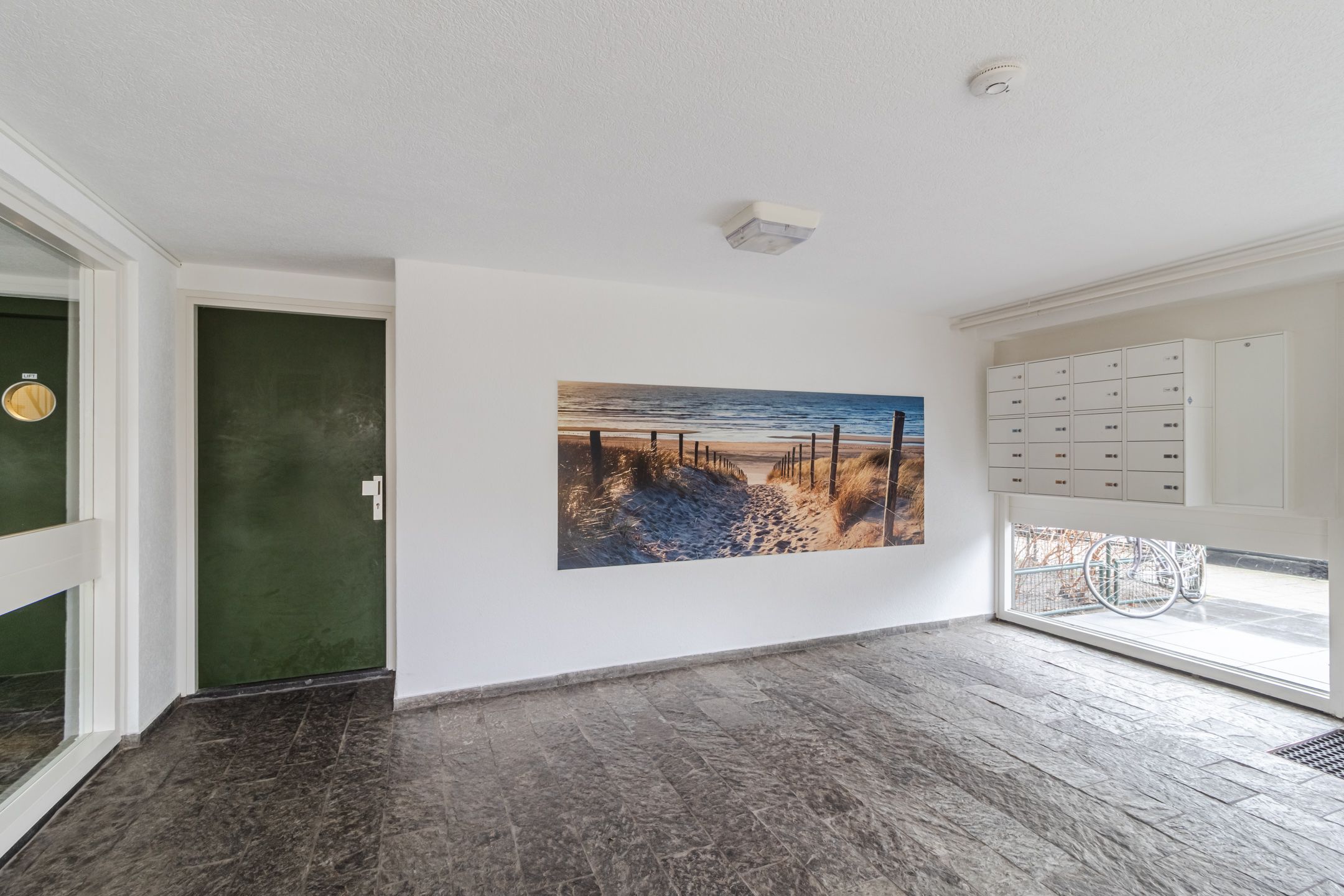 Photo 6 of Catharina van Rennesstraat 148