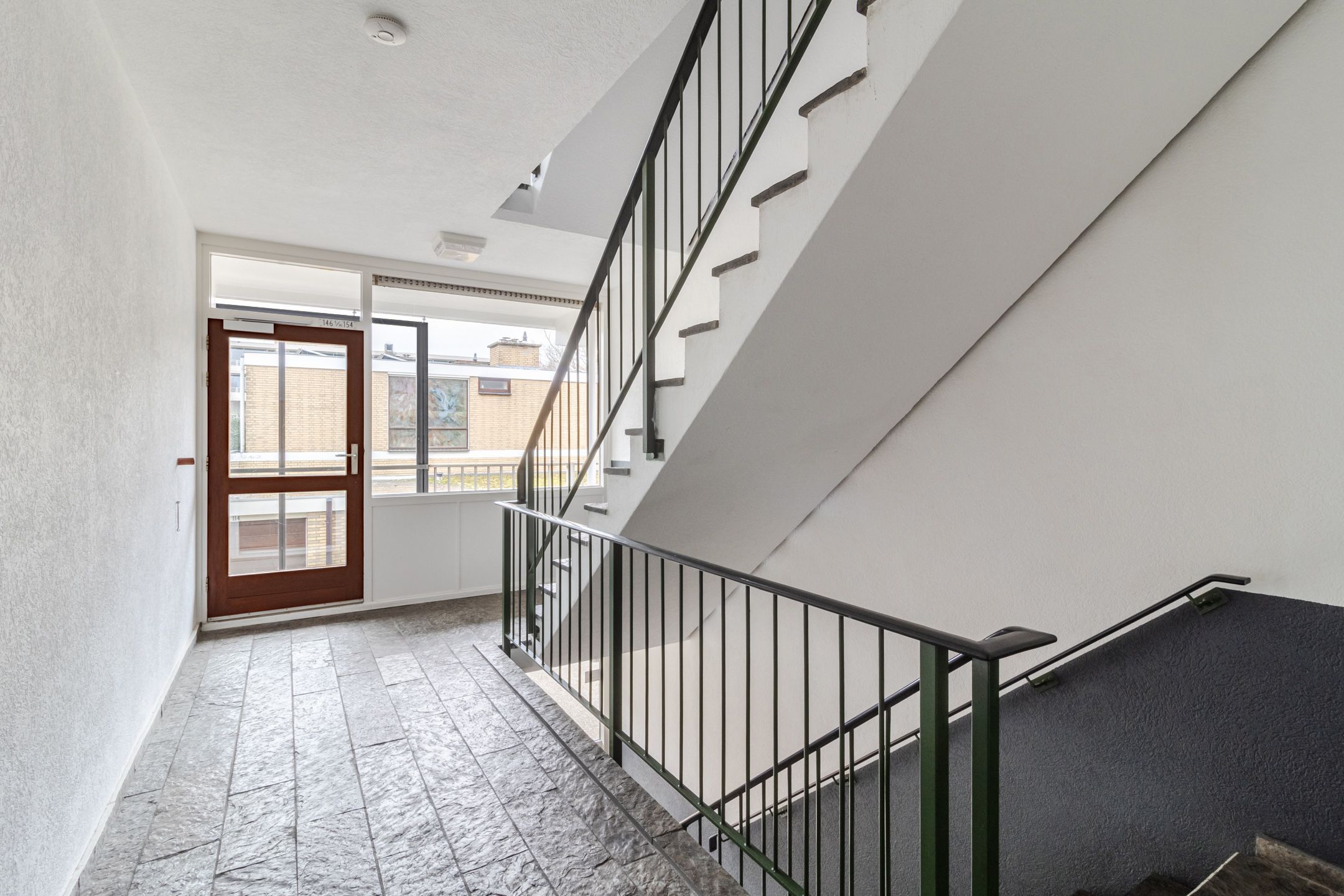 Photo 9 of Catharina van Rennesstraat 148