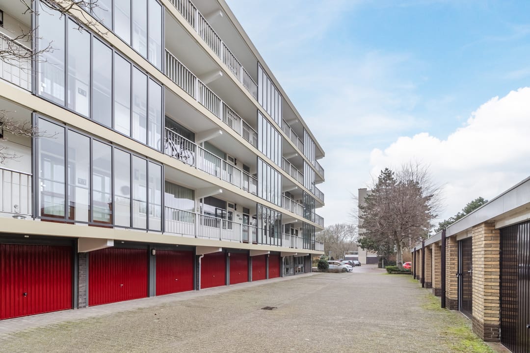 Photo 32 of Catharina van Rennesstraat 148