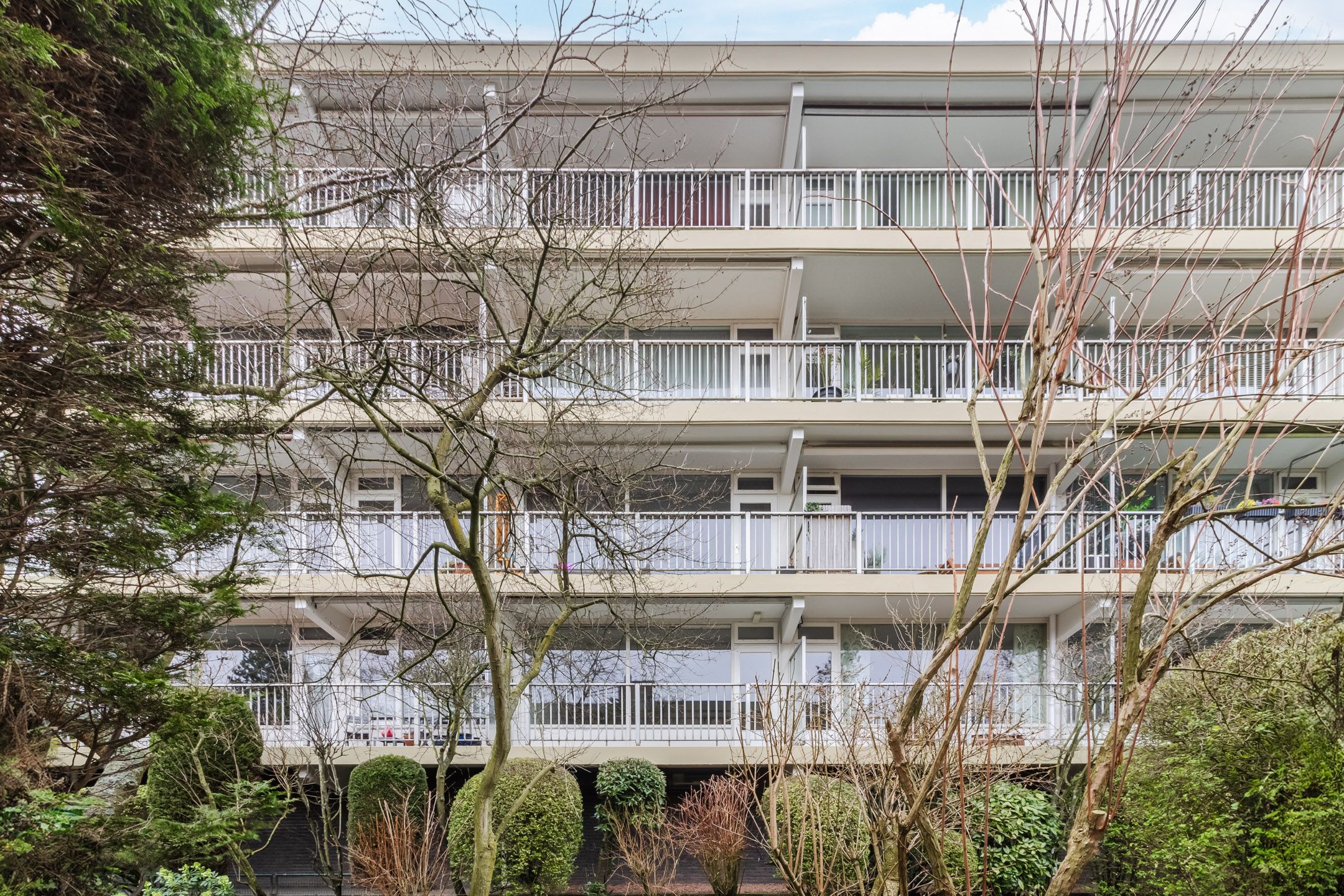 Photo 33 of Catharina van Rennesstraat 148