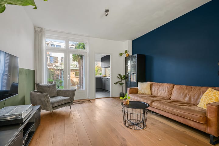 Photo 3 of Arnoldus Rotterdamstraat 18