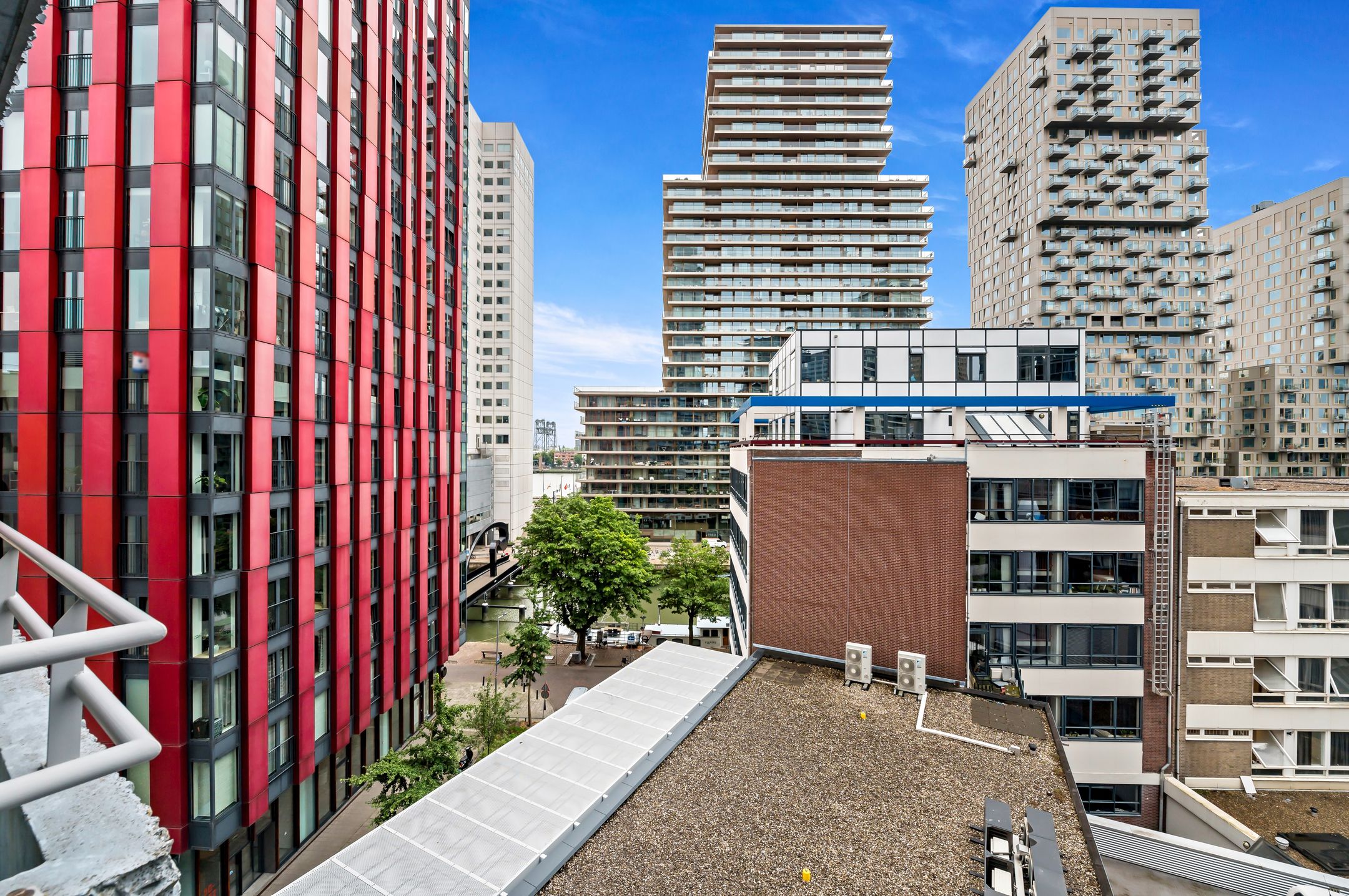 Photo 12 of Wijnbrugstraat 101