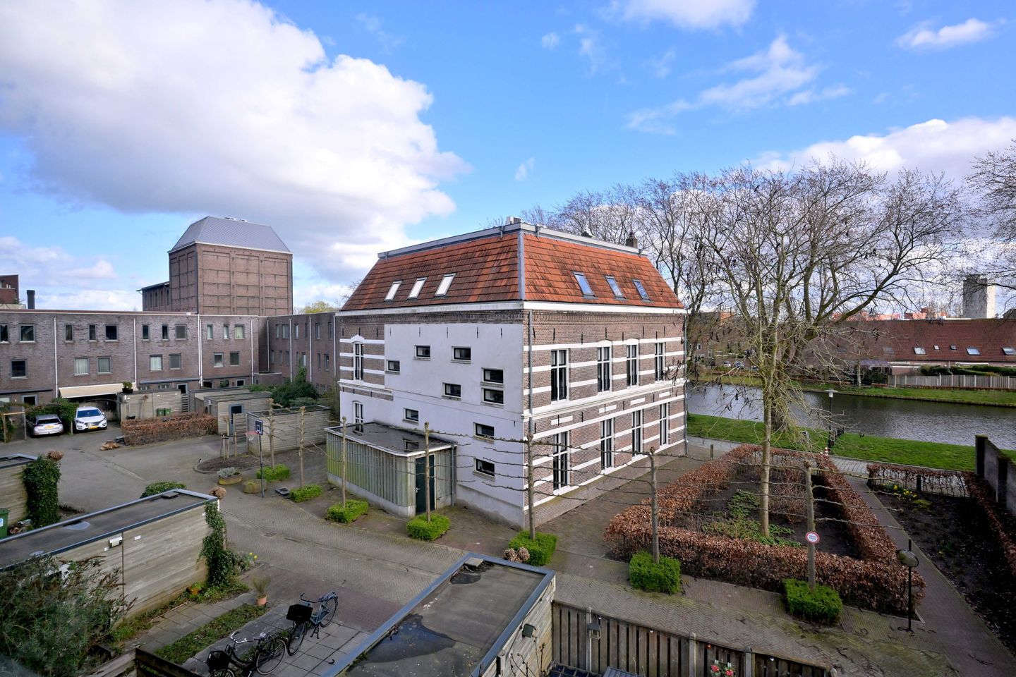 Photo 25 of Raamstraat 72