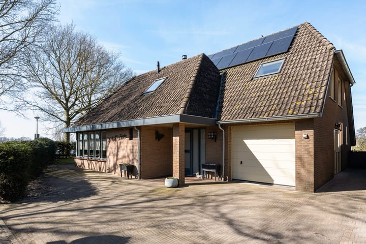 Photo 2 of Meester Koolenweg 46